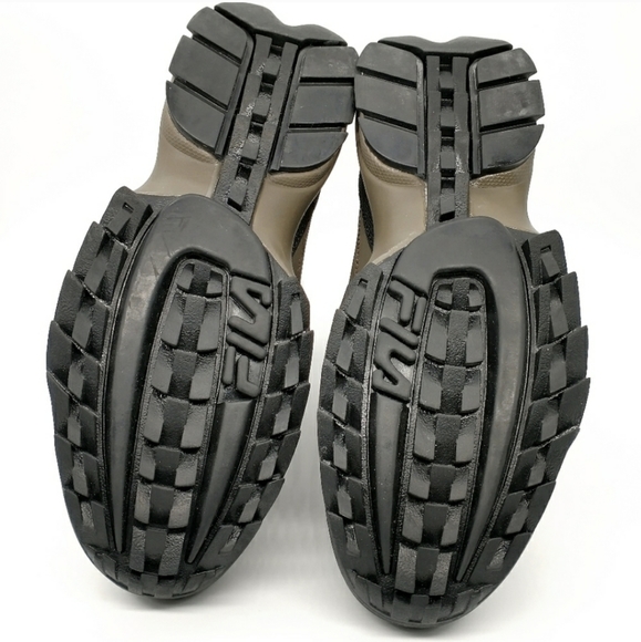 NEW Fila Disruptor Shearling Boots Sneakers Women Green Fax Fur Ivory Winter 7.5 - Picture 7 of 7